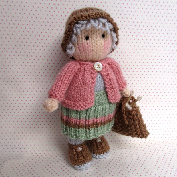 small doll knitting pattern - pattern for granny