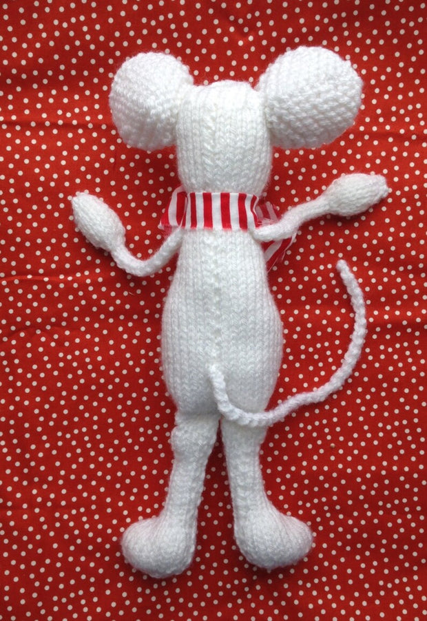 MoUSE KNiTTING PaTTERN