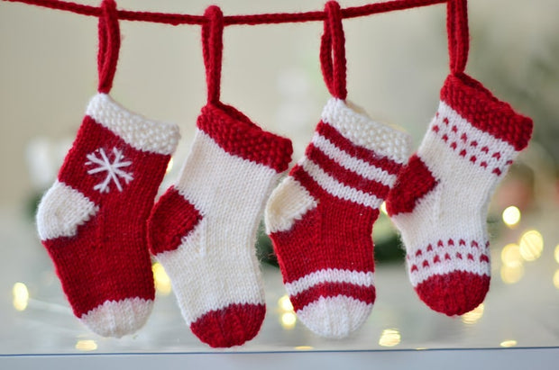 Christmas mini stocking knitting pattern